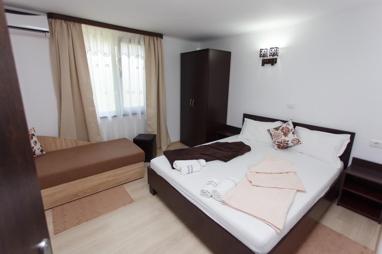 Vila Sandra Hotel Costinești Kültér fotó